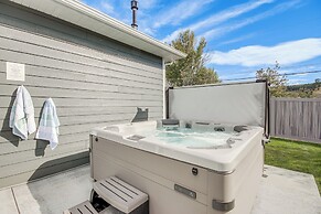 Red Lodge Home w/ Private Hot Tub & Fire Pit!