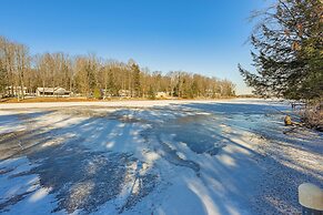 Lakefront Townsend Cabin w/ Fire Pit & Dock!