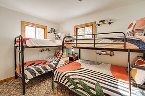 Bitely Cottage Rental: Fire Pit & Beach!