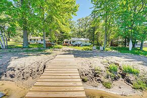 Bitely Cottage Rental: Fire Pit & Beach!