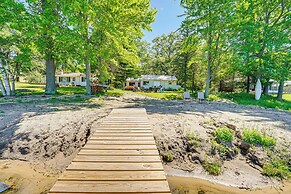 Bitely Cottage Rental: Fire Pit & Beach!