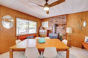 Bitely Cottage Rental: Fire Pit & Beach!