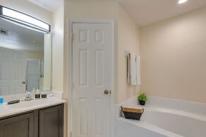 Pet-friendly Port St Lucie Home ~ 5 Mi to Marina!