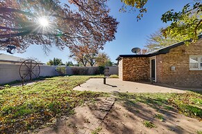 Single-story Home in Tahoka: Great for Families!