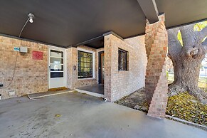 Single-story Home in Tahoka: Great for Families!