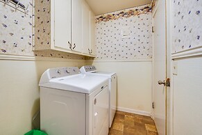 Single-story Home in Tahoka: Great for Families!