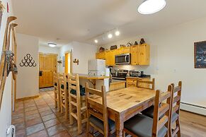 2656 Tenderfoot Lodge 2 Bedroom Condo by RedAwning