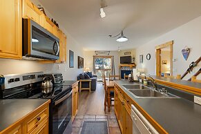 2656 Tenderfoot Lodge 2 Bedroom Condo by RedAwning