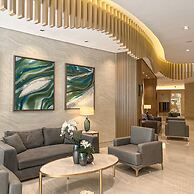 Chic Studio in Lush Residences Near Circuit Makati