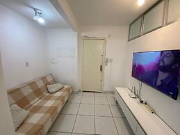 Apto 2 quartos Centro de BC