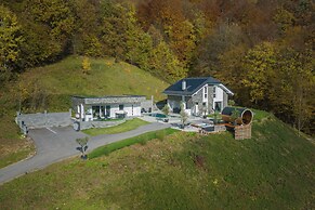 Wellness Paradise House Tim