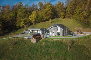 Lovely Villa Taja In Nature