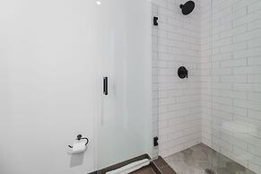 Charming Studio in an Exclusive Oasis