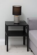 Cosy Studio With Balcony by Renters