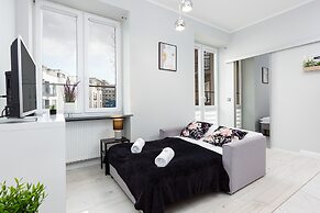 Cosy Studio With Balcony by Renters