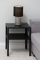 Cosy Studio With Balcony by Renters