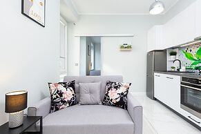 Cosy Studio With Balcony by Renters
