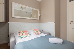 Apartment Plac Zamkowy by Renters