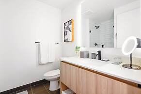 Studio With Bay Views In Downtown Miami