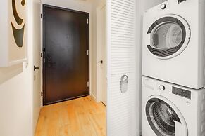 Incredible top floor studio with view