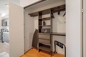 Incredible top floor studio with view