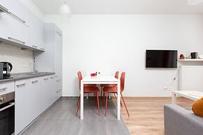 Metro Bielany Apartment by Renters