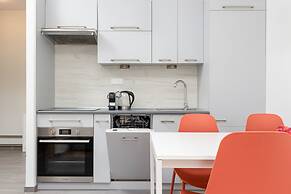 Metro Bielany Apartment by Renters