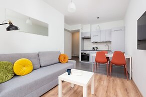 Metro Bielany Apartment by Renters