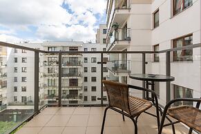 Metro Bielany Apartment by Renters