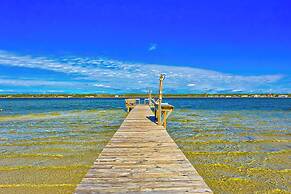 Summer House West C201