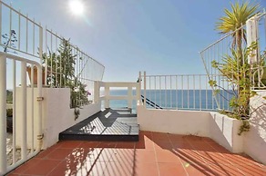 Sesimbra Beach House II