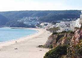 Sesimbra Beach House II