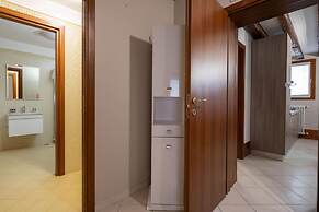 Herion Palace Apt 1 by Wonderful Italy