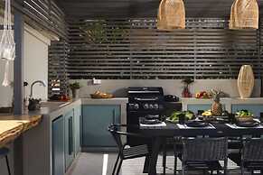 Niki's Villa - Luxury Seaview Villa!