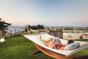 Niki's Villa - Luxury Seaview Villa!