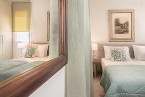 Niki's Villa - Luxury Seaview Villa!