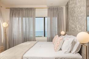 Niki's Villa - Luxury Seaview Villa!