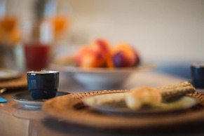 Niki's Villa - Luxury Seaview Villa!