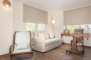 Niki's Villa - Luxury Seaview Villa!