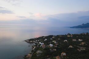 Niki's Villa - Luxury Seaview Villa!