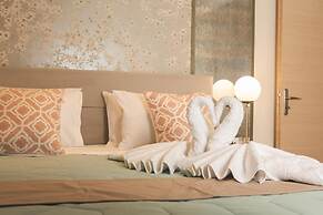 Niki's Villa - Luxury Seaview Villa!