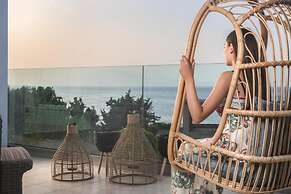 Niki's Villa - Luxury Seaview Villa!