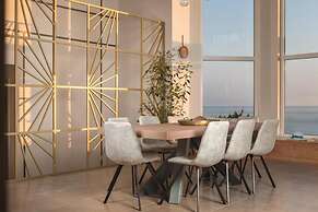 Niki's Villa - Luxury Seaview Villa!