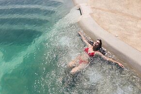 Niki's Villa - Luxury Seaview Villa!