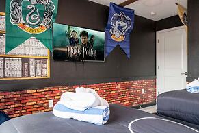 Vibrant Themed Home Prime Location