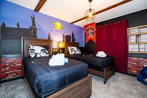 Vibrant Themed Home Prime Location