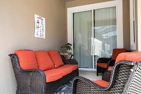 Vibrant Themed Home Prime Location