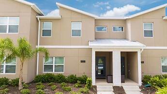 Vibrant Themed Home Prime Location