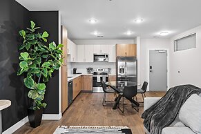 Midnight Manor Penthouse Suite The Gulch