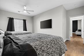 Midnight Manor Penthouse Suite The Gulch